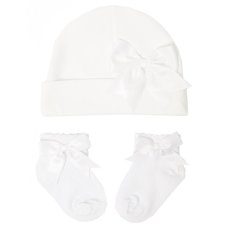 HS104-W: White Hat & Sock Set w/Bow